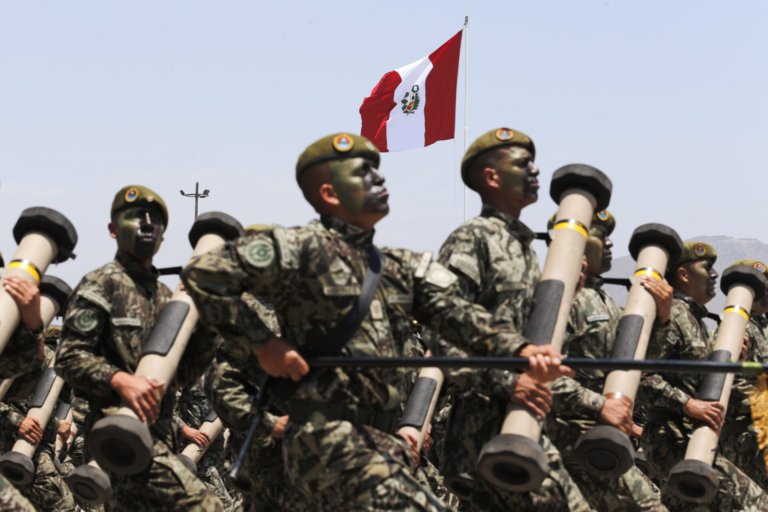 Los complejos desafíos de seguridad de Perú y la respuesta del gobierno
